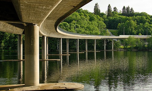 Eidsvoll Bridge (Norway – Leca – 1992)