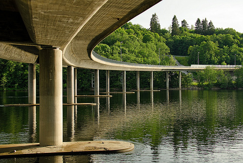 Eidsvoll Bridge (Norway – Leca – 1992)