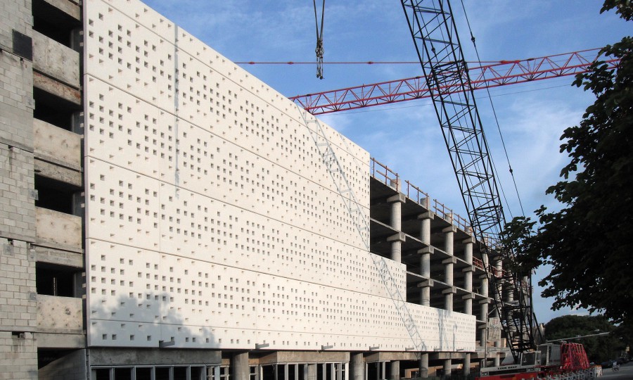 LIGHTWEIGHT CONCRETE - Precast Structures & Elements